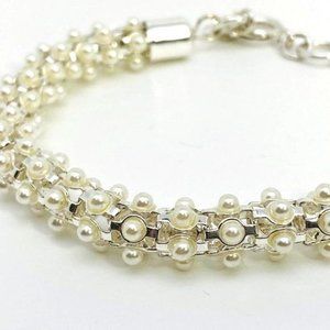 Rare Gloria Vanderbilt Crystal Pearl Bracelet - 7 inches